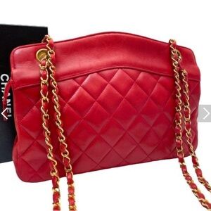 Chanel (vintage) Red Lambskin Matelasse Chain Shoulder Bag - AB condition